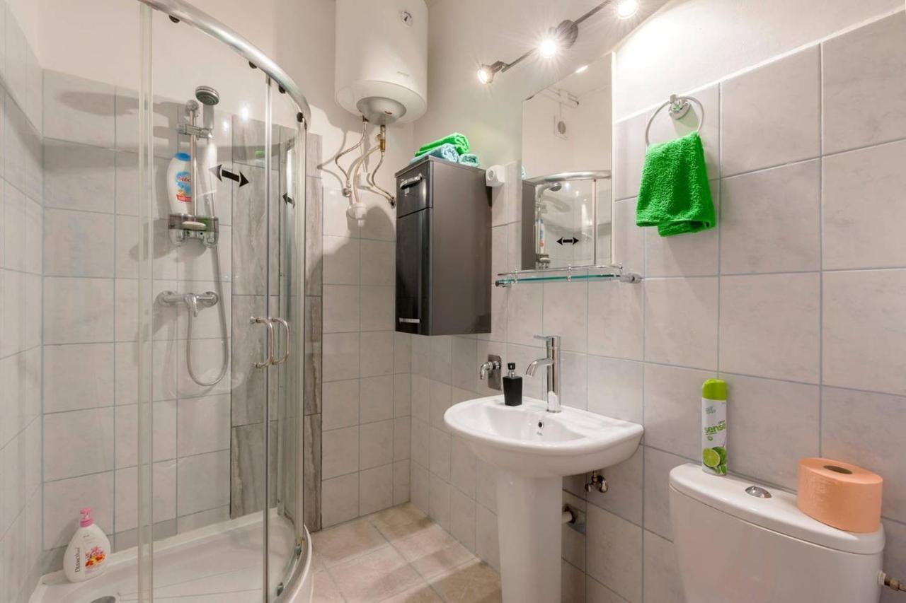 2 Studio Boedapest Buitenkant foto