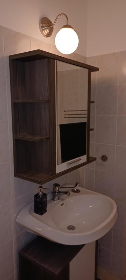 2 Studio Boedapest Buitenkant foto
